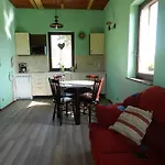 Orla Izba Сasa de vacaciones Kluki (Pomerania)