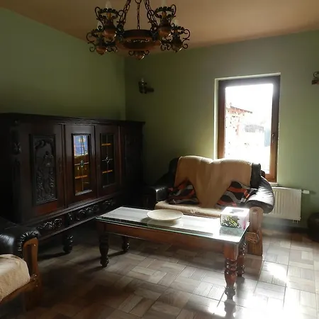 Feriehus Orla Izba Kluki (Pomerania)
