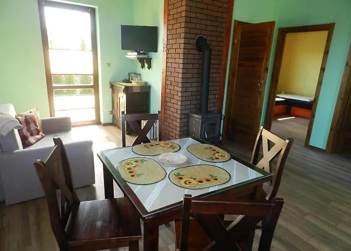 Orla Izba * Kluki (Pomerania)